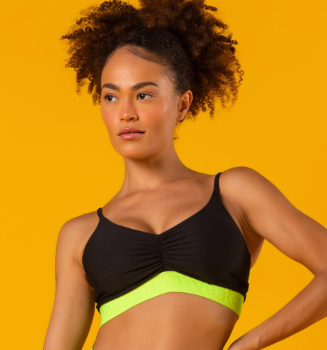 vestem-top966.v24.c0002-top-hela-preto-42258869